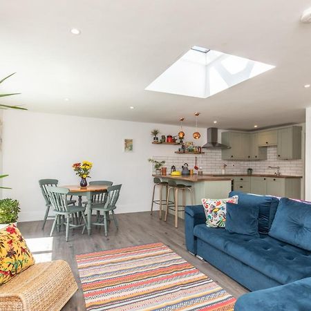 Beach, Hills, Food, Scenic Walks-The Kelp House. Peacehaven Eksteriør bilde