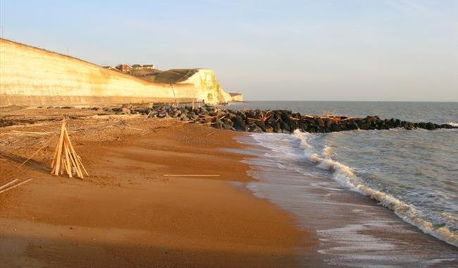 Beach, Hills, Food, Scenic Walks-The Kelp House. Peacehaven Eksteriør bilde
